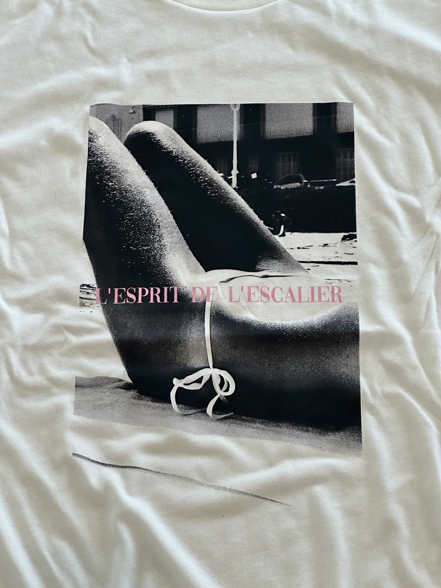 L'esprit de L'escalier - Tan lines - Tee White