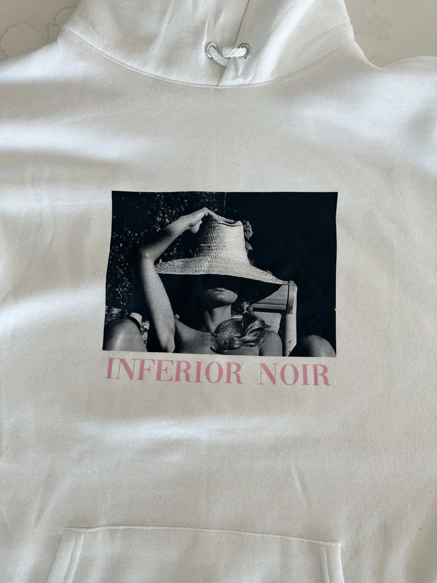 Inferior Noir - Lazy Summer Pull Over Hoodie - White